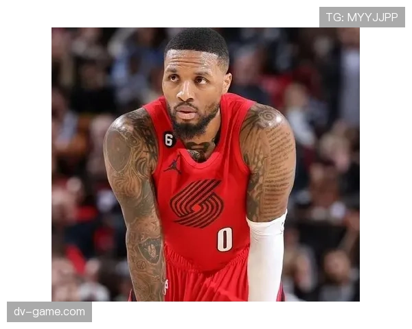 罗马阵容深度问题持续显现,球队关键战表现稳定性面临考验。 罗马阵容深度问题持续显现,球队关键战表现稳定性面临考验。