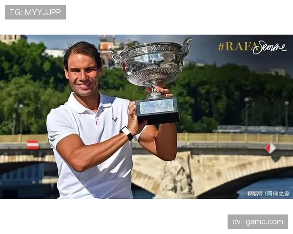 纳达尔随手买的东西恐怕比我年薪还贵